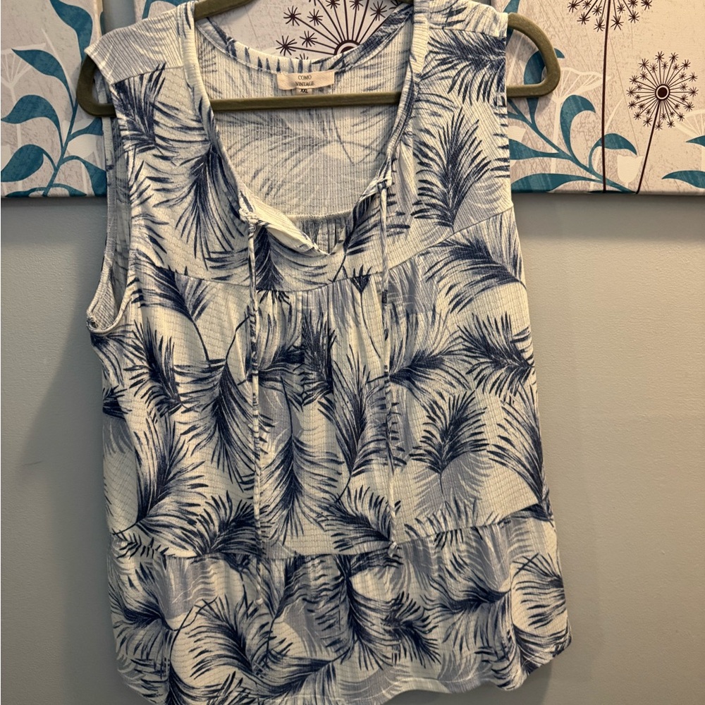 Como Vintage Women's Blue & White Sleeveless Top Sz XXL **PRICED REDUCED**